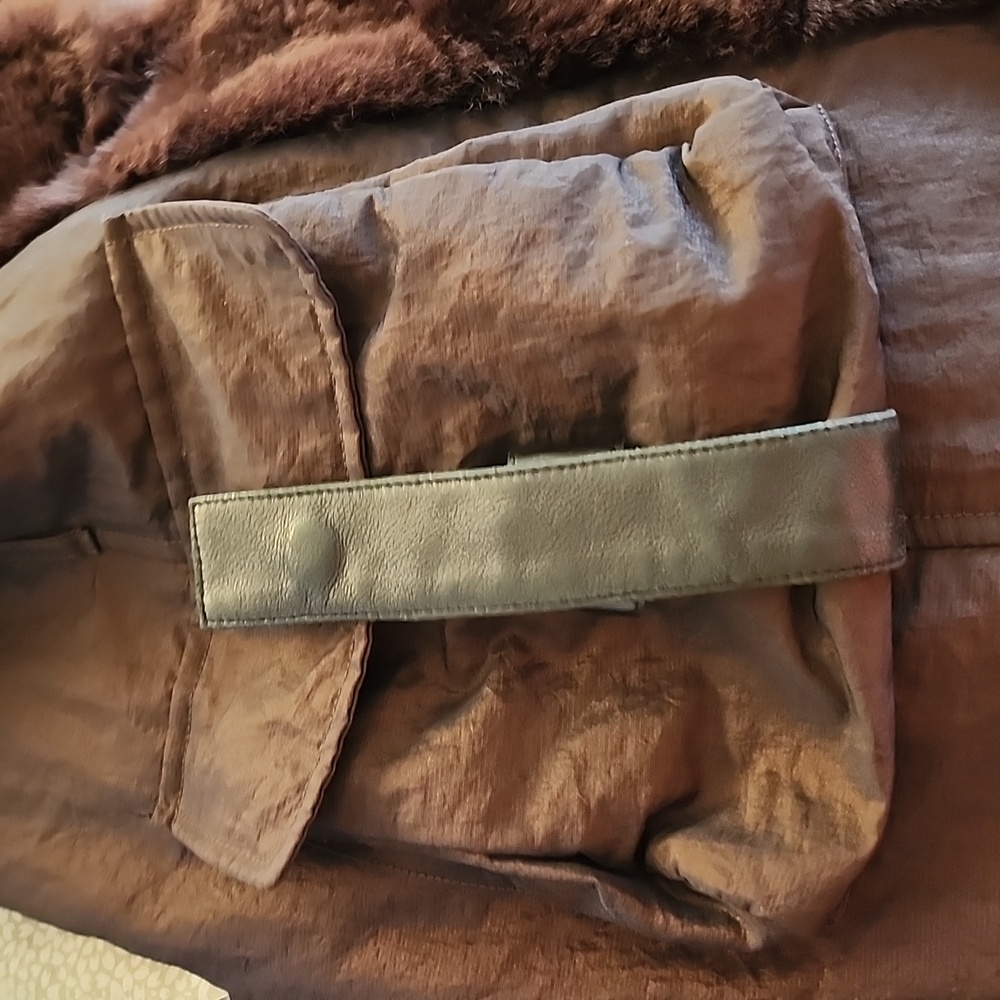 Vintage Bugatteli Brown Rex Rabbit Trimmed Fashion Coat, Medium, $75 - Picture 16 of 17